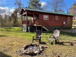 912 N Lakeside Drive