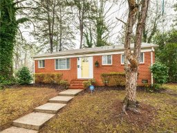 3942 Glenville Avenue