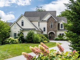 636 Vista Falls Road