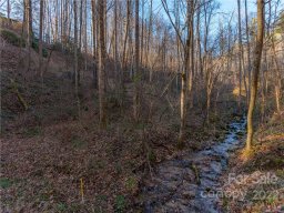 000 Parris Branch Road