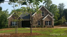 7545 Deer Track Drive