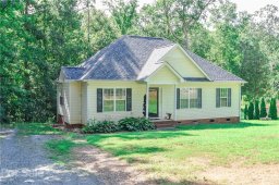 801 White Oaks Circle