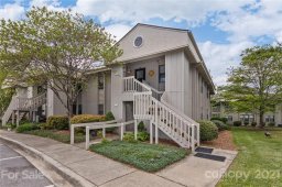 206 Abbey Circle