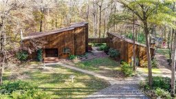 111 Saint John Street