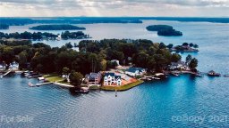 21213 Island Forest Drive