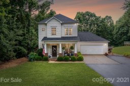 3623 Lake Bluff Drive