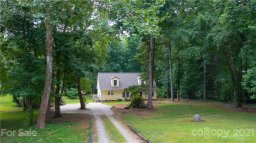 7648 Forest Oak Drive