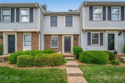 9432 Lexington Circle