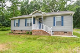 807 White Oaks Circle