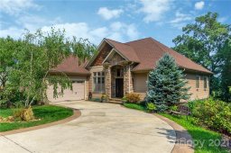 11 Forest Spring Drive