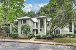 3306 Selwyn Farms Lane