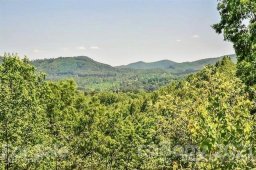 V L 39 Mountain Crest Drive