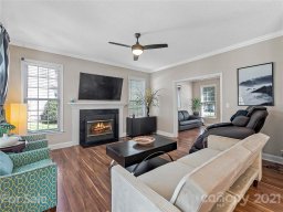 109 N Wintergarden Road