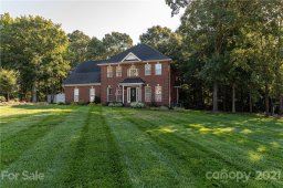 3216 Oglethorpe Lane