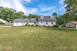 3821 Willowood Drive