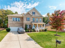 1079 Hallow Lake Terrace