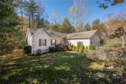 37 Poplar Creek Drive