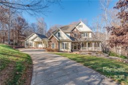 6141 Falls Ridge Trail