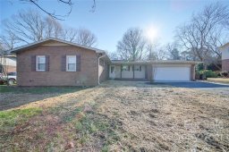 615 Sunnybrook Drive