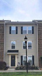 9941 Kings Parade Boulevard