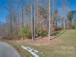 160 N Ridgeview Hill Drive