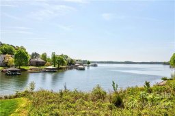 143 Mariner Pointe Lane