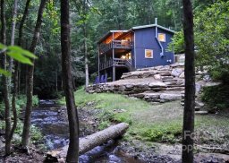 35 Pride And Joy Lane