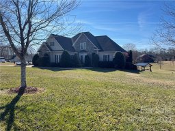 602 Sandycrest Drive