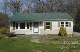 1308 Hillsboro Street