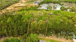 0000 Deer Track Drive