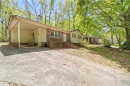 1206 Northwoods Drive