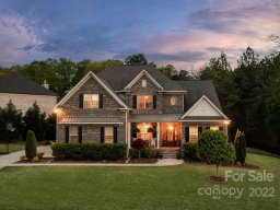 628 Highland Ridge Point