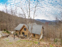 36 Winding Poplar Road