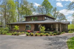 850 Laurel Ridge Drive