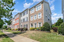 9948 Kings Parade Boulevard