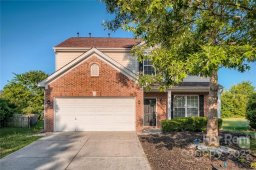 5915 Lindley Crescent Trail