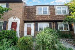 911 Nottingham Drive