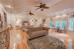 1201 Hunting Ridge Drive