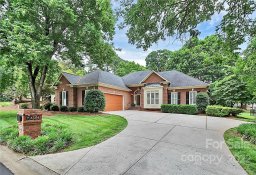 7626 Vistaview Drive