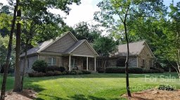 4912 Campobello Drive