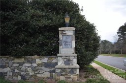 410 W Glenview Drive