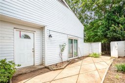 6931 Stonington Lane