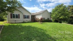 14 Climbing Aster Way