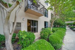 211 Heritage Boulevard