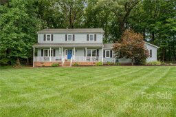 695 Timberlane Trail