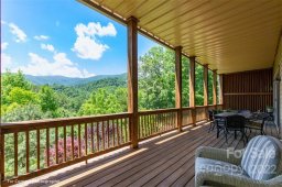 160 White Oak Pointe