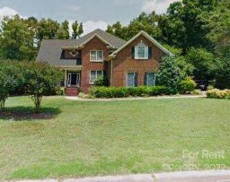 1508 Summit View Drive