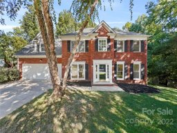 1401 Pine Needle Lane