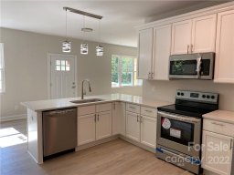 501 Summer Creek Drive