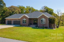 1528 Indian Springs Drive